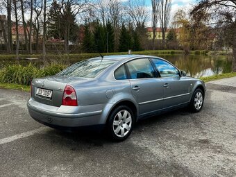 Volkswagen Passat 1.9 TDI 96 kw Tiptronic 2003 - 3