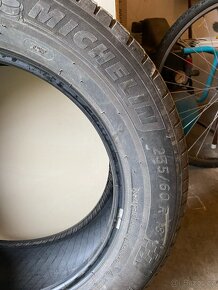 Pneu letní MICHELIN 235/60 r18, cca 4-5MM, 4ks - 3