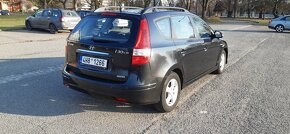 Prodám Hyundai I 30 . 1.6 crdi .Naj: 87 tis km. - 3