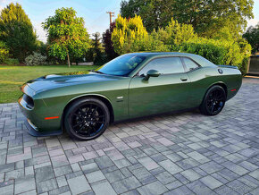 Dodge Challenger RT 5,7 Hemi 2020 Alcantara , DPH - 3