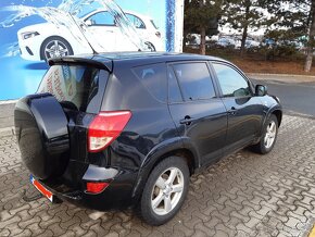 Toyota RAV4 4x4 2.2d - CAT 130kw rok 2012 tažné - 3