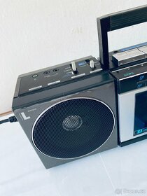 Radiomagnetofon Aiwa W330, rok 1985 - 3