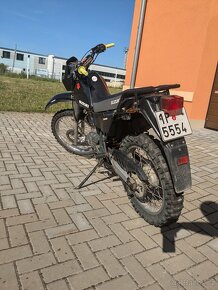 Suzuki DR125 - 3