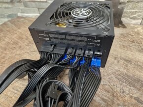 SilverStone Strider Platinum 1000W / 80+Platinum - 3