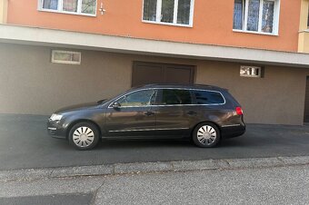 VW PASSAT B6  1.9 TDI (2007) - 3