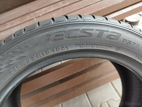 1ks letní pneu Kumho Ecsta PS71 245/45R19 - 3