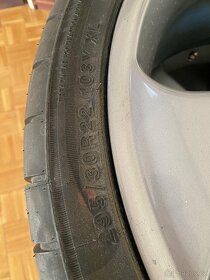 Letní pneu 295/30r22 s Porsche disky - 3