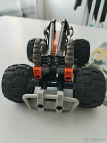 LEGO 8468 - 3