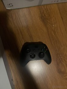 Prodám herní konzoli Xbox Series S. 512 gb - 3