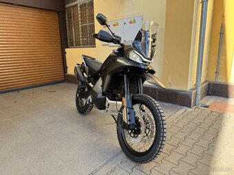 CFMOTO 800MT-X - 3