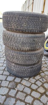 Zimní pneu 235/70 R15 BLIZZAK - 3