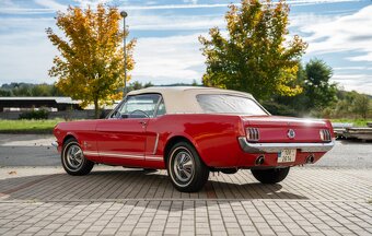 1964 1/2 Ford Mustang Cabriolet - 3