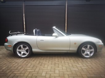 Mazda MX-5 NB - 3