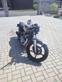 Cafe Racer Suzuki GS 450 L - 3