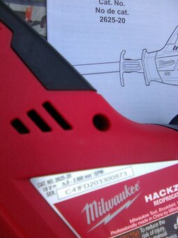 MILWAUKEE 2625-20 M18 pilka HACKZALL (C18HZ-0) - 3