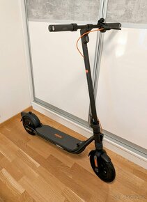 SLEVA Elektrokoloběžka Segway Ninebot F2 PRO odpružená, nová - 3