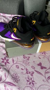 Nike LeBron 18 low Lakers vel. 45 - 3