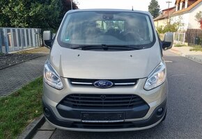 Ford Tourneo Custom 2.2Tdci Titanium 8 míst - 3