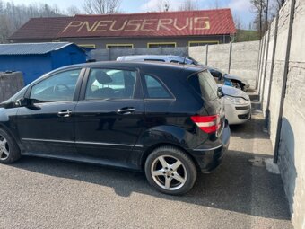 Mercedes-Benz B 150 W245 díly - 3