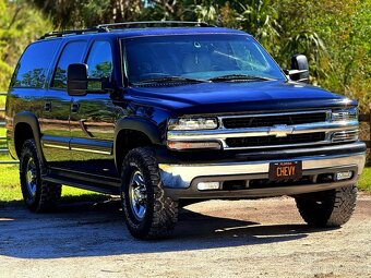 2001 Chevrolet Suburban 2500 LT | 8.1 V8 | 4x4 - 3