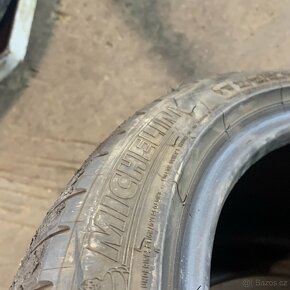 Letní pneu 265/35 R19 98Y Michelin  5mm - 3