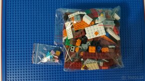 Lego Minecraft 21139 a 21143 + dárek - 3