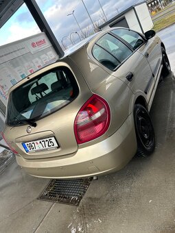 Nissan Almera 1.5 72kw - 3