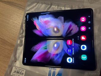 Samsung Galaxy Z Fold 3 - 3