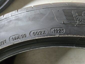 325/35R23 - 3