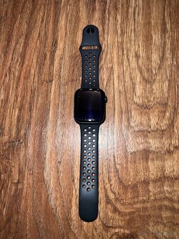 Apple Watch 7 Nike Series 45mm - 3