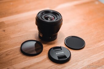 Sony E 10-18mm f/4 OSS - 3