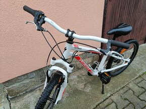 Prodám dětské horské kolo Specialized Hotrock, vel. 20" - 3