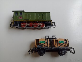 TT, motorová loko Y50 a vůz na přepravu vína, SNCF, BTTB - 3