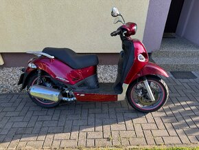 Kymco People 250 - 3