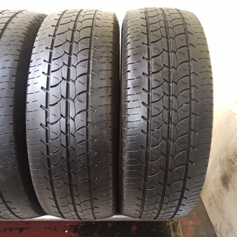 Barum 205/65 R16C 107/105T 2x5,5-6,5mm 2x4,5-5,5mm - 3