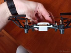 Zrcátko na dron DJI TELLO -  zaznamenává prostor přímo pod d - 3