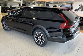 Volvo V90 B5 benzín Cross Country CC ULTIMATE NOVÉ - 3