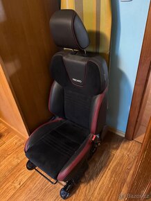 Recaro sedačky SUBARU STI přední - 3