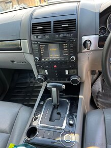 rozprodam volkswagen touareg 2005 predfacelift 3,0 tdi V6 16 - 3