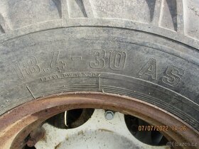 Kola zadní zetor uřI 18,4-30  viz foto - 3
