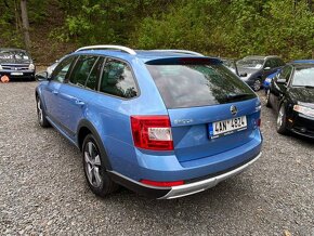 Škoda Octavia Scout 2.0TDI 135kW 4X4 tempomat xenony automat - 3