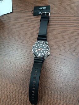 Citizen Automatic NH8380-15EE - 3