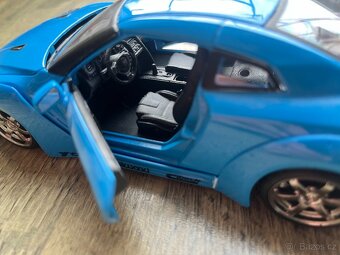 Model 1:24 Nissan GT-R, Maisto - 3