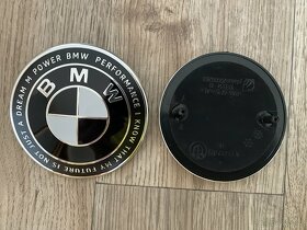 BMW 1x Znak kapota 82mm / kufr 74mm 50th jahre -černý - 3