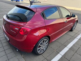 Alfa Romeo Giulietta  16v TCT 240 PS Veloce - 3