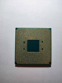 AMD Ryzen 5 2600 (6 jader/12 vláken, TDP 65W) + box chladič - 3