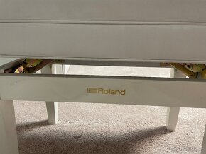 Piano Rolland digital F-140R - 3