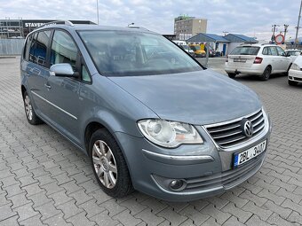 Volkswagen Touran 2.0 CNG-7míst - 3