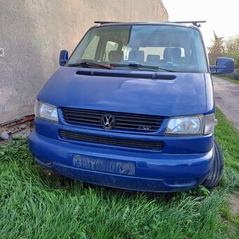 VW Caravelle - 3
