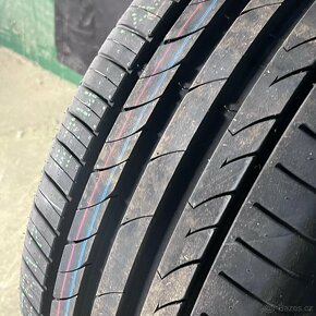 NOVÉ Letní pneu 235/45 R17 97W XL Tracmax - 3